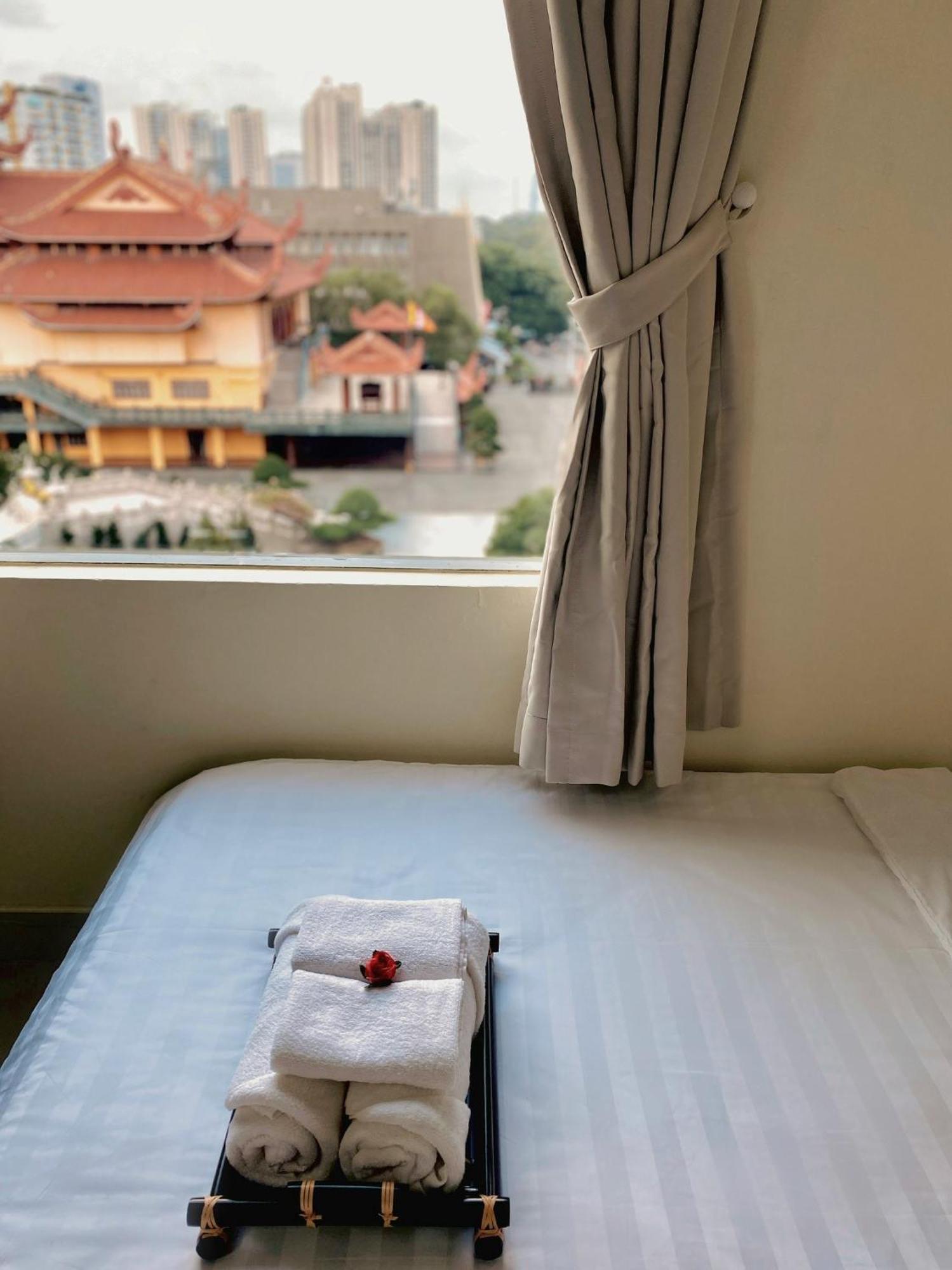 Golden Uc Chau House & Spa Ho Chi Minh-stad Buitenkant foto